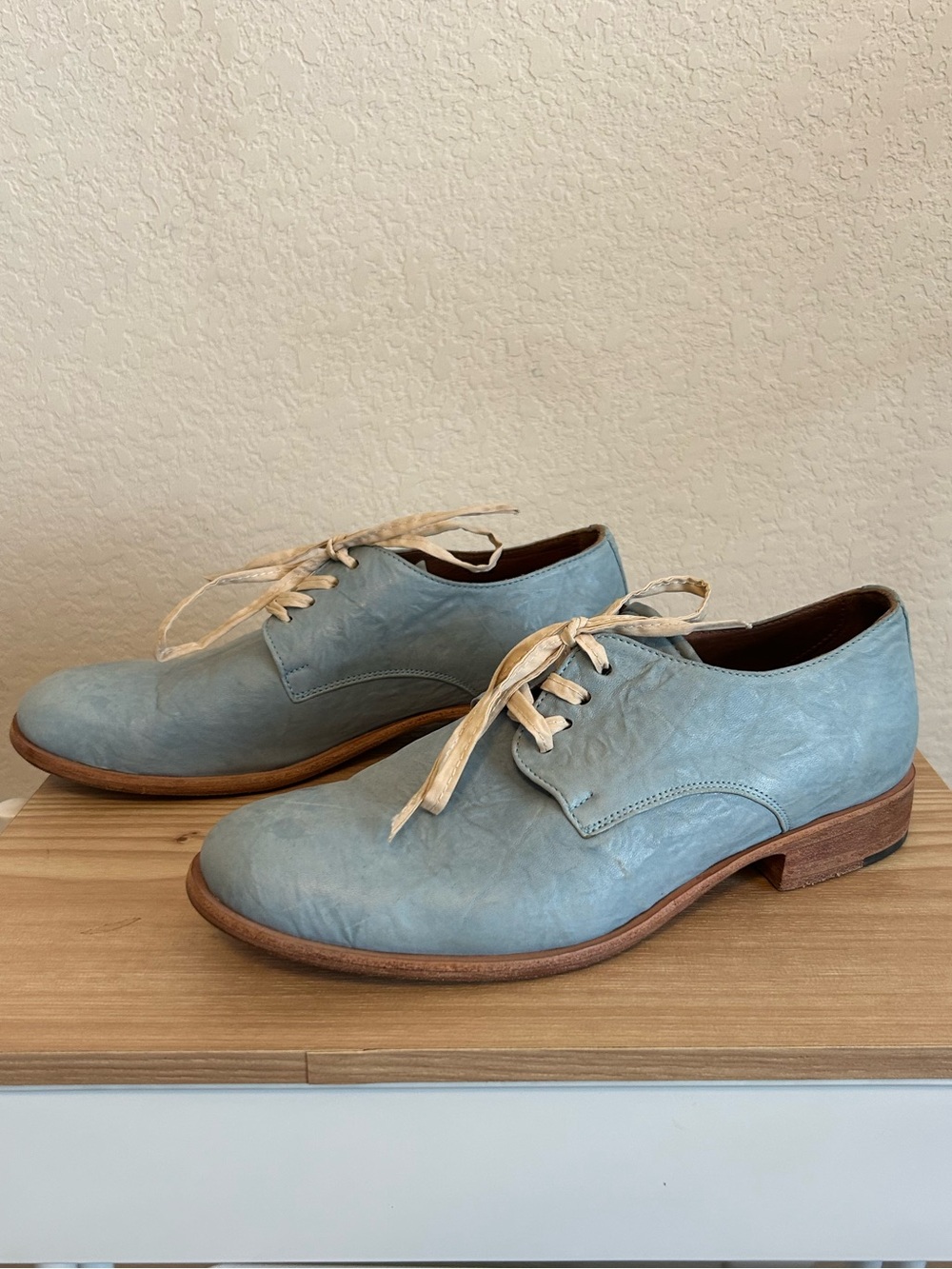 Esquivel Light Blue Vanas Oxfords Size 10